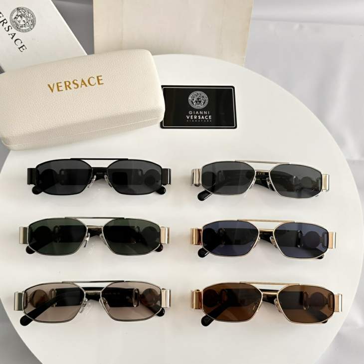 Picture of Versace Sunglasses _SKUfw79478856fw